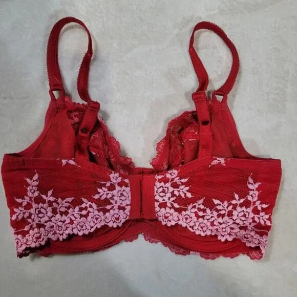 Wacoal Embrace Red Lace Bra‎ - 34DDD - Picture 4 of 7